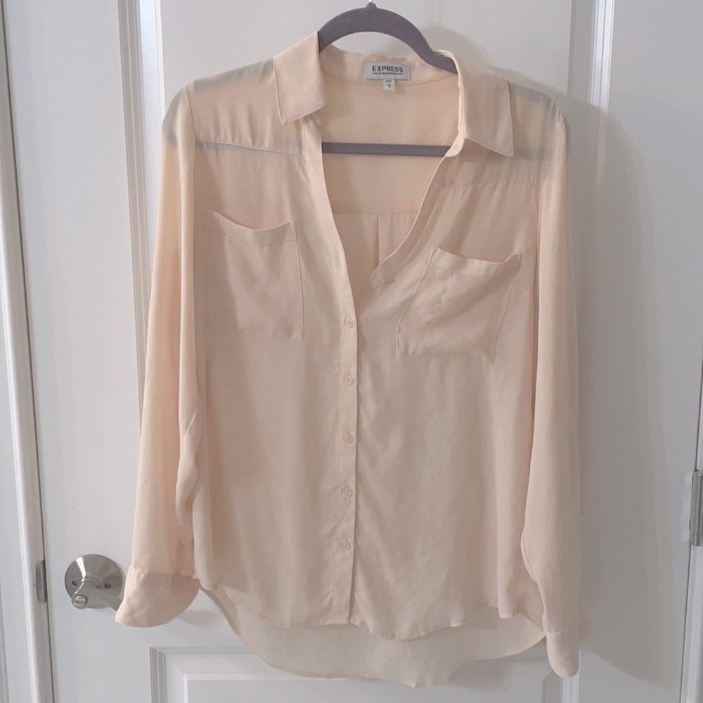 Express, size M, button down blouse. Blush color.